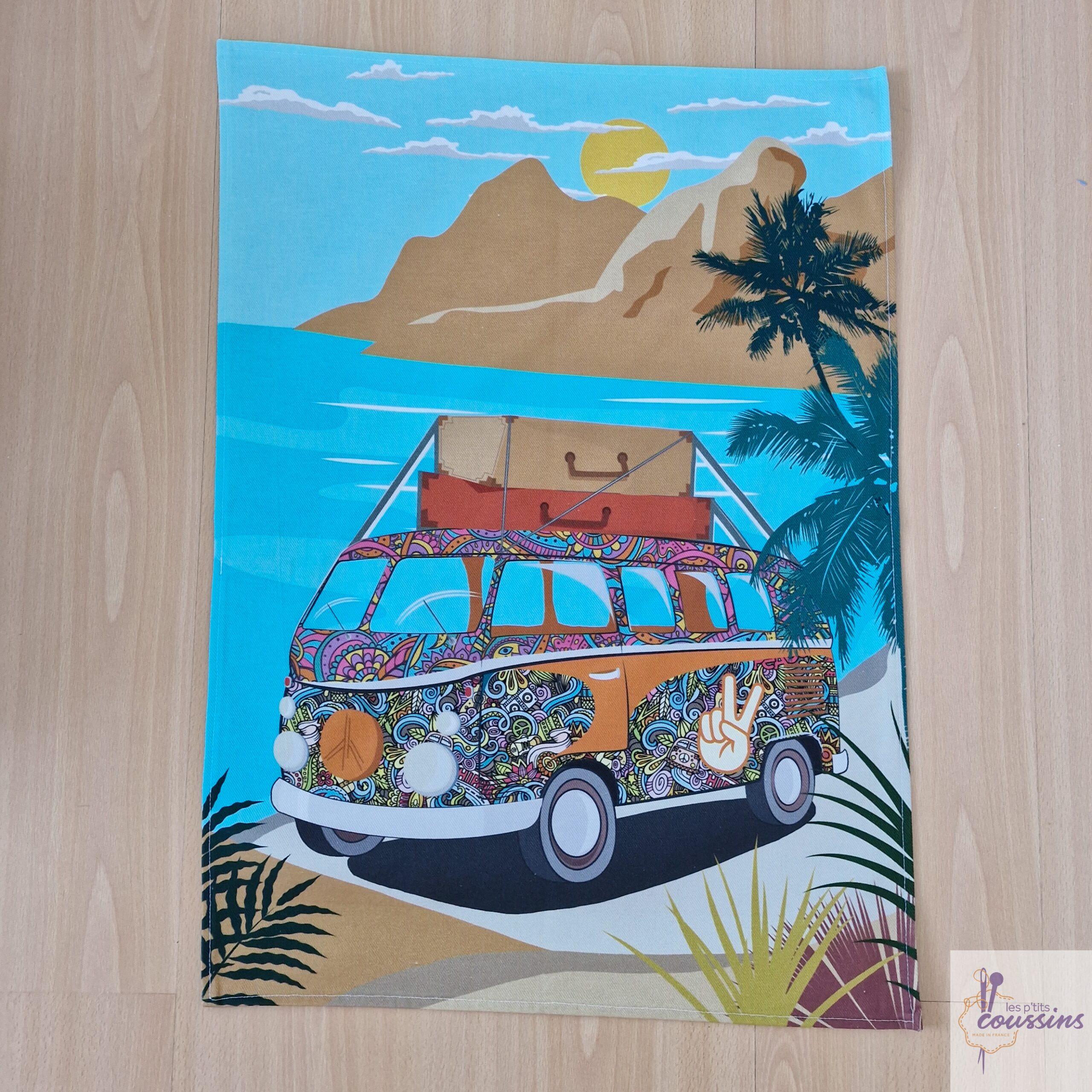 torchon au motifs de combi les ptits coussins