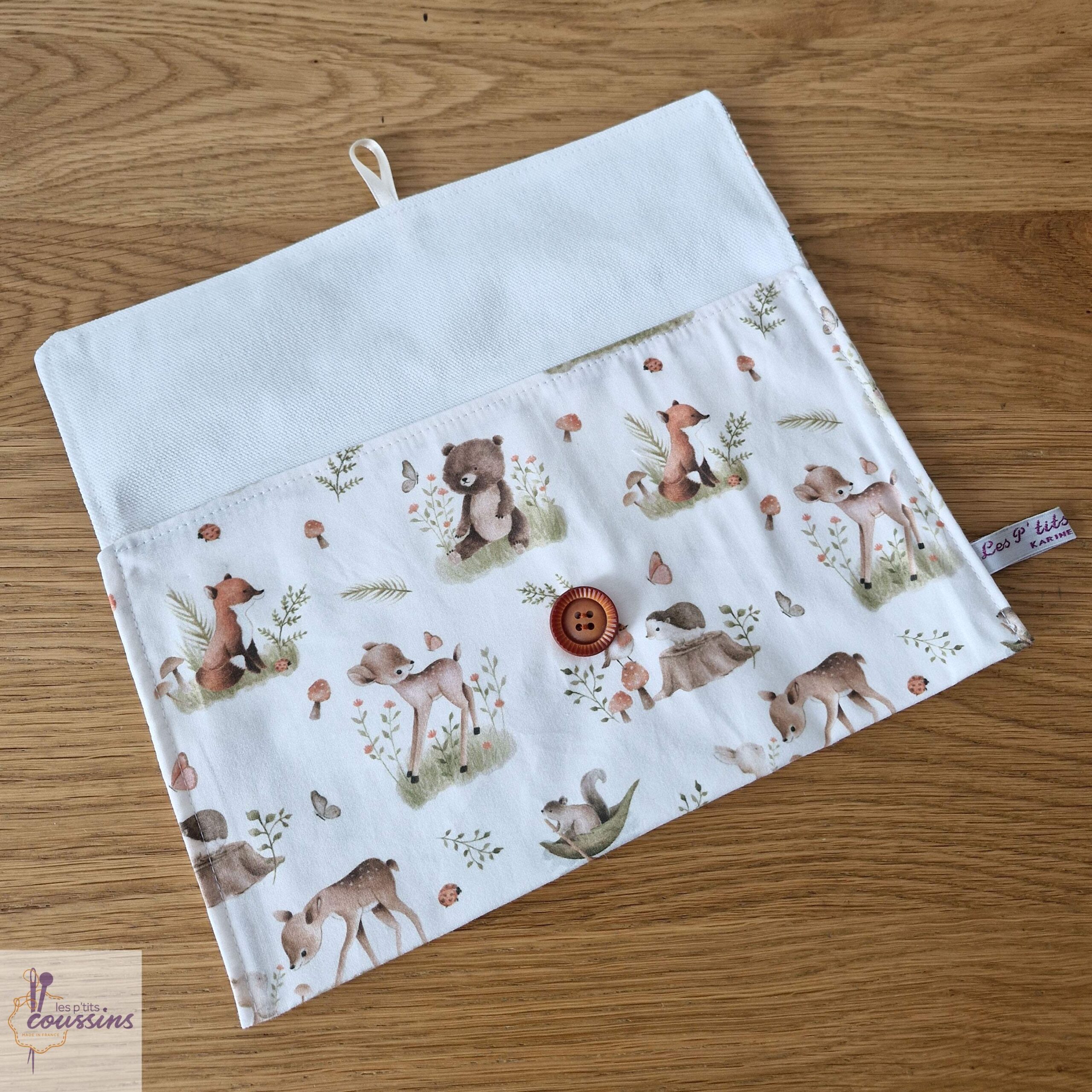 pochette range serviette de table motifs animaux de la forêt pour cantine école maternelle les ptits coussins